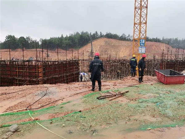 災(zāi)后清理快速到位，重點(diǎn)項(xiàng)目及時(shí)復(fù)工——城投集團(tuán)快速應(yīng)對(duì)災(zāi)情