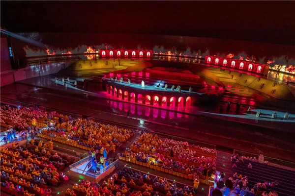 月光所照，皆為家國(guó)——景德鎮(zhèn)大型實(shí)景演出《china》國(guó)慶假期受到觀眾熱捧