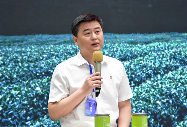新理念、新時(shí)尚、新方式、新感受——德宇集團(tuán)舉行2022得雨活茶新品發(fā)布推廣會(huì)