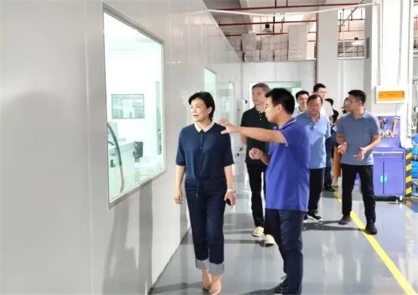 余立新帶隊赴江蘇、上海等地開展招商引資工作