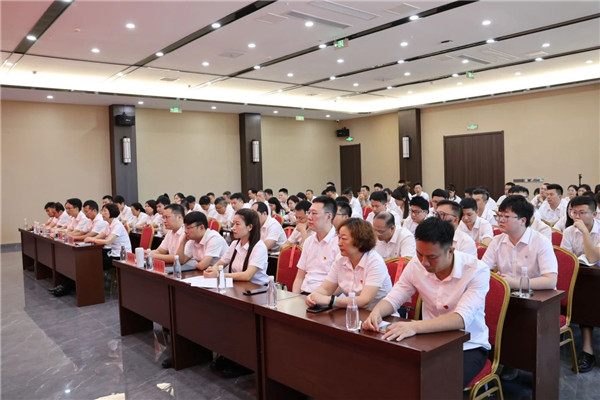 景德鎮(zhèn)城投集團(tuán)召開學(xué)習(xí)貫徹習(xí)近平新時(shí)代中國(guó)特色社會(huì)主義思想主題教育動(dòng)員會(huì)